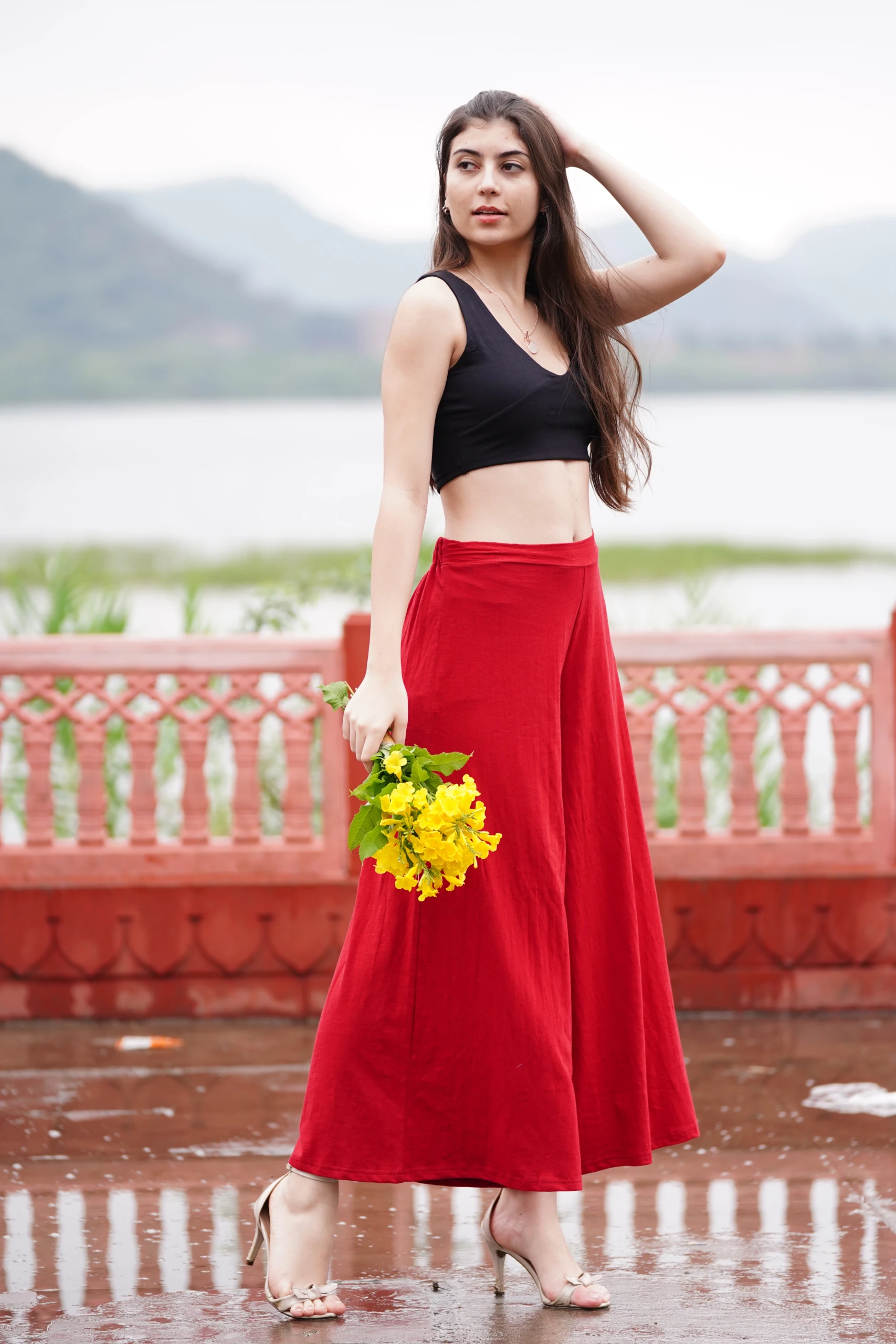 Sylvie Wide Leg Pull-On Pant
